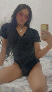 JOVENCITA MUY TRAVIESA FIESTERA