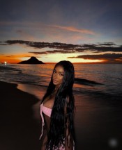 LAURA TENGO GANAS DE SEXO Y FIESTA  CACHONDITA  EN FUENGIROLA