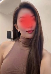 CHICAS CHINAS EN BLANES