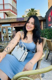 HOLA AMORES SOY SHARON 24 AñOS ACABO DE LLEGAR EN BENIDORM