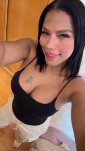CULONA CON GANAS DE SEXO Y FARRA