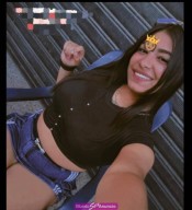 ME ENCANTA LA FIESTA Y ME ENTREGO TOTALMENTE