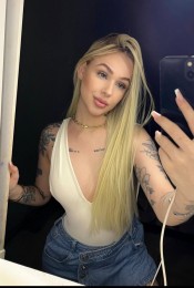 AMBAR BONITA RUBIA NUEVA EN LA CIUDAD