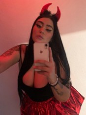 COLOMBIANA ARDIENTE QUIERO QUE ME DES TU LECHE