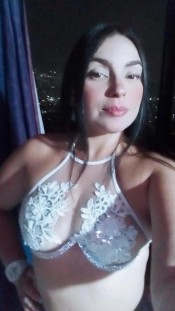 LUCY CUANDO LA CONEXIÓN SE VUELVE NATURAL 672643168