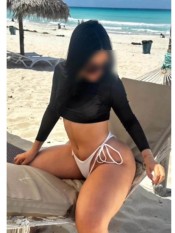 JOVENCITA CON PISO DISCRETO -LOS BOLICHES FUENGIROLA