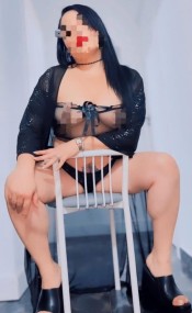 CHANEL 30 AñOS, SEDUCTORA Y MUY FOGOSA...
