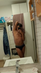 CHICO VERSáTIL NUEVO EN BARCELONA