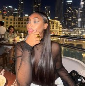 JOVEN PANAMEñA DIOSA DE éBANO EN MALLORCA