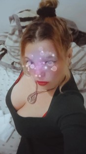 CARLITA FIESTERA TOP AGRADABLE COMPAñíA 24 H LLORE
