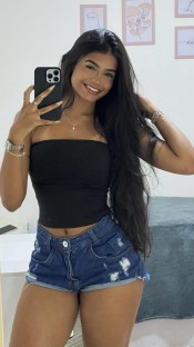 MASAJISTA MUY CARIÑOSA CUERPO AH CUERPO I