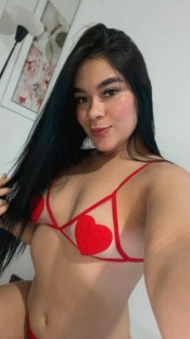SARA JOVEN COLOMBIANA ARDIENTE APASIONADA Y MORBOS