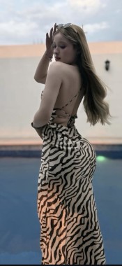 LA MáS CALIENTE FOTO REAL