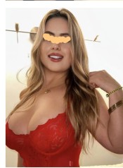 EN BUSCA DE NUEVAS AMISTADES MORBOSA COMPLACIENTE