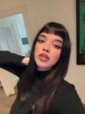 VIGO MIA JOVENCITA , EXTRAVAGANTE Y CARIñOSA