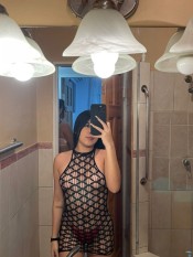 CUERPAZO! MUY JOVEN ! MUY DELGADA!18 AñITOS