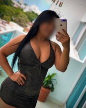 EXTROVERTIDA, SENSUAL Y CARIÑOSA