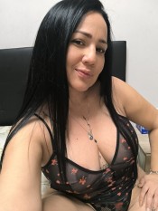 EVA ARDIENTE LATINA, TETONA Y CULONA RECIEN LLEGAD