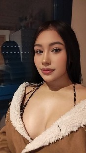 LA  COLOMBIANA MAS CACHONDA Y JUGUETONA