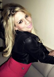 BÁRBARA, TRAVESTI ITALIANA MUY COMPLACIENTE Y DOTA