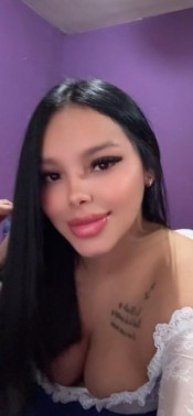 RECIEN LLEGADA Y CON GANAS DEL POLLA