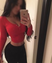 NATALIA MUY CARIÑOSA Y BESUCONA