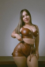 RUBIA FRANCES HASTA EL FINAL, BESOS APASIONADOS