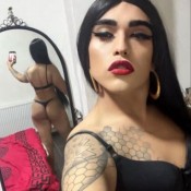 HOLA.AMORE MORENA TRANS LATINA