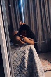 VENEZOLANA SEDUCTORA Y APASIONADA