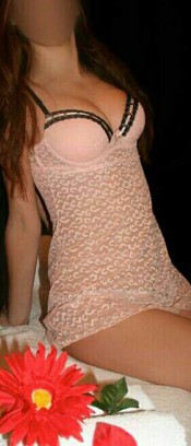 JOVEN ESPAñOLA MASAJISTA TITULADA