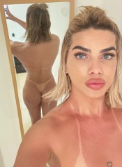HOLA.AMORE MORENA TRANS LATINA
