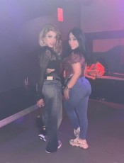 TRÍO DE  TRANS VERSÁTILES ACTIVAS Y LESBIANA BISEXUAL