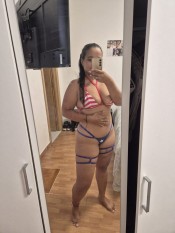 ENCANTADORA COLOMBIANA EN SANTANDER