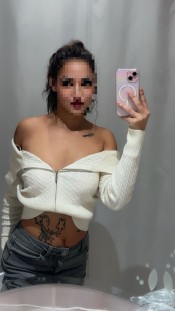 FIESTERA INDEPENDIENTE ESPAñOLA ISLA AZUL