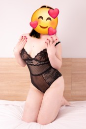 JOVENCITA ESTUDIANTE ESPAñOLA MASAJISTA