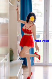 DOLÇ PER FORA.....MOL PROVOCADORA PER DINS...