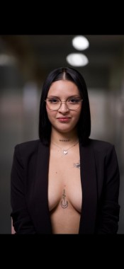 MARTINA, VENTAS