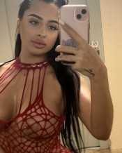 ESPAÑOLA GUAPA CACHONDA POR AGUA DULCE