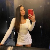 LATINA MUY SENSUAL Y CARIÑOSA CON DESEOS DE PASARLA MUY BIEN