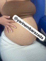 LLAMAME EN TELEGRAM,EMBARAZADA CON LECHE EN TETAS