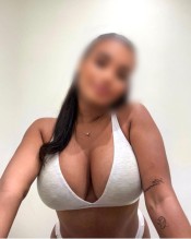 COLOMBIANA A LA ESPERA DE SU LECHE