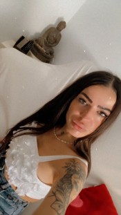 TU MEJOR FANTASIA TRATO DE NOVIOS FIESTERA