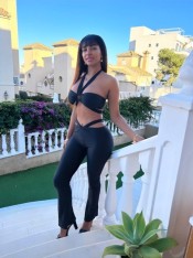 VENEZOLANA CARIÑOSA SÚPER FIESTERA