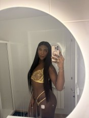 MORENA ARDIENTE DISPUESTA A TENERTE