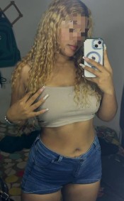 YULI  BRASILEñA ,RUBIA