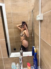 SARA BRASILEÑA ELEGANTE Y GLAMUOR EN MADRID