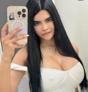 18 AÑITOS RECIÉN CUMPLIDOS TENGO EL COÑO MÁS ESTRECHITO, MOJADITO Y RICO