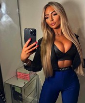 BELLA ESPONTÁNEA Y CERCANA CON PLANES MUY D