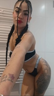 VALERY, COLOMBIANA, 24- ESCORT FUENGIROLA