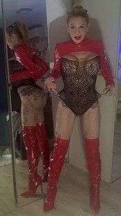 RUBIA FIESTERA CON SITIO PARA FOLLAR, TENGO UNA AMIGA, VEN AHORA!